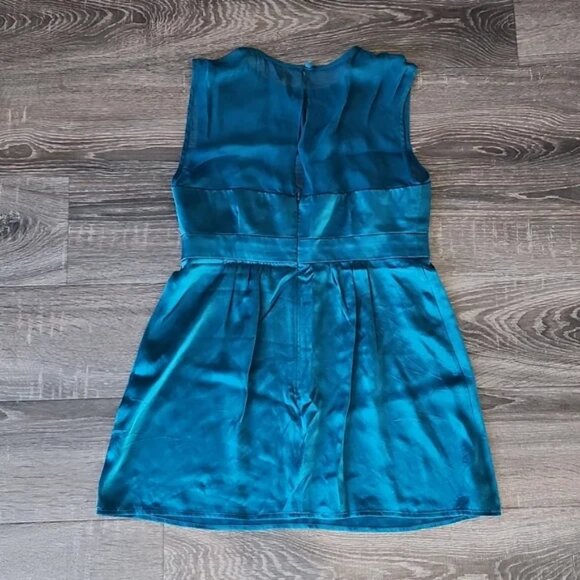 🍁 Nanette Lepore SILK sleeveless Top 🍁 - Picture 5 of 6